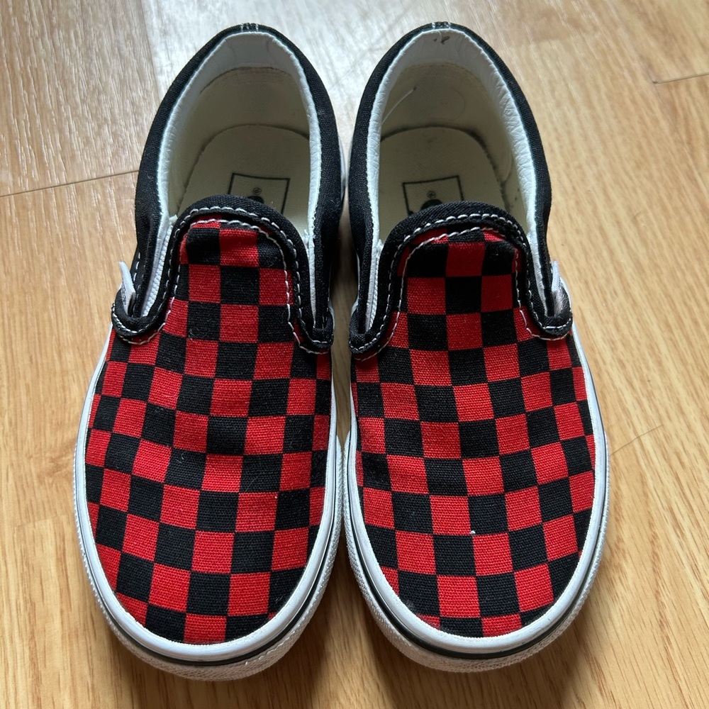 Vans Kids Slip-On Checkerboard Sneakers - Red & Black
